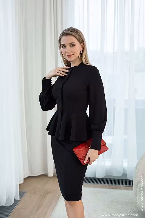 Костюм "Изящное искусство" черный