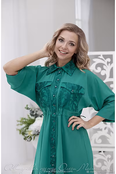 Платье "Изумрудная долина"